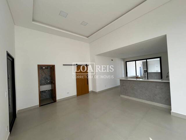 #CA1218 - Casa para Venda em São José dos Campos - SP - 2