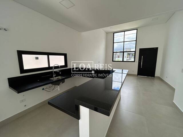 #270 - Casa para Venda em São José dos Campos - SP - 2